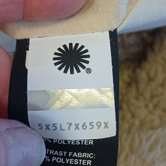 UGG Marlene Sherpa Teddy Jacket Coat Women's Size Large LIKE NEW - Picture 9 of 12